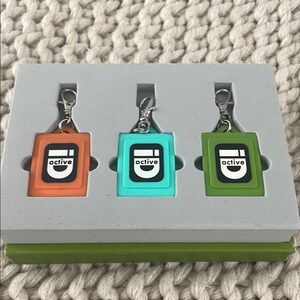 Active ID Zipper Pull Set - Orange, Blue, Green